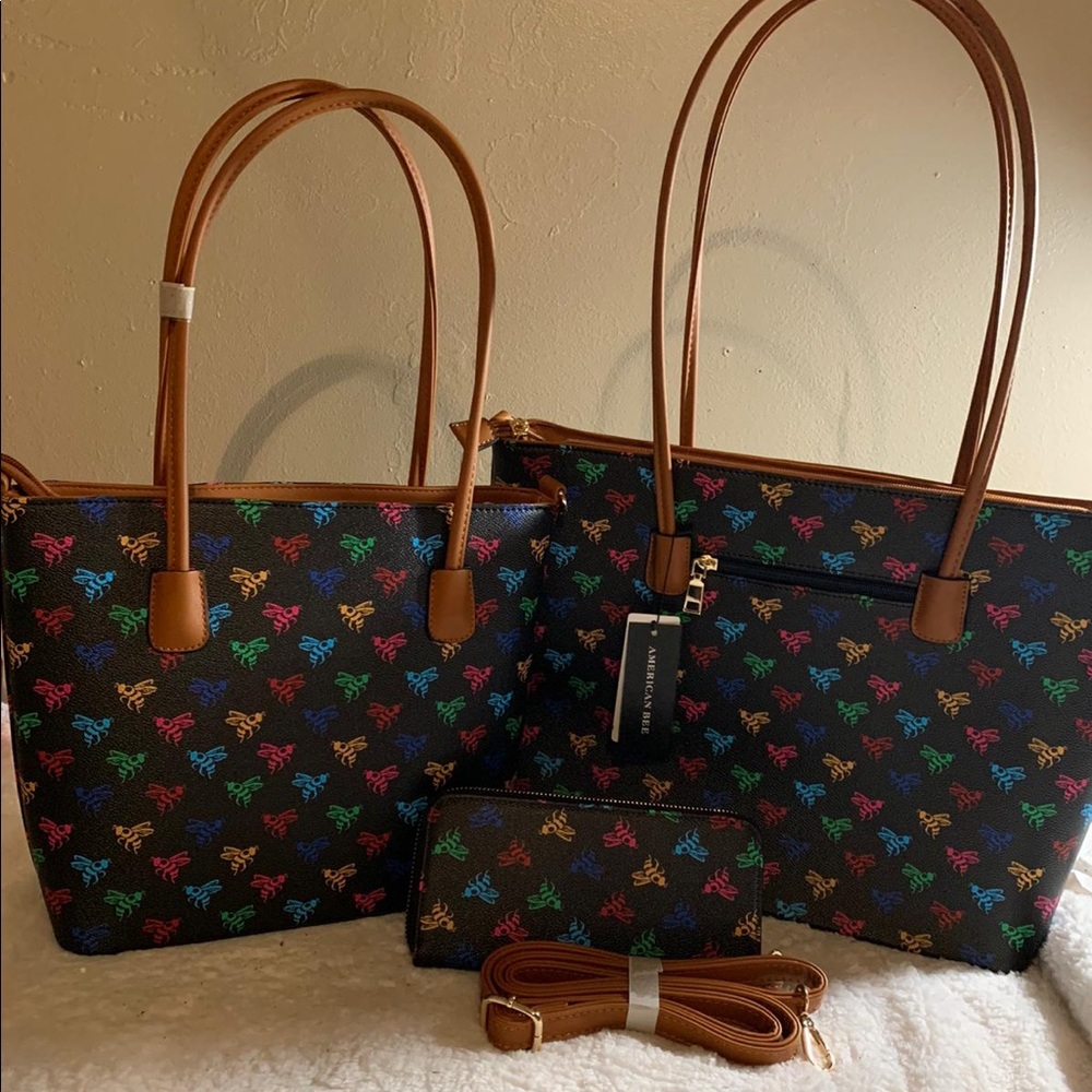 Brand New 3 piece faux leather handbag set